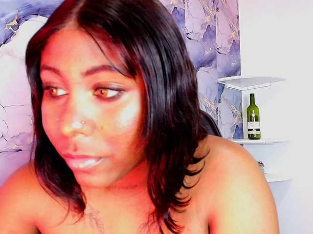 Vai a chattare su AngelThroatt AngelThroatt