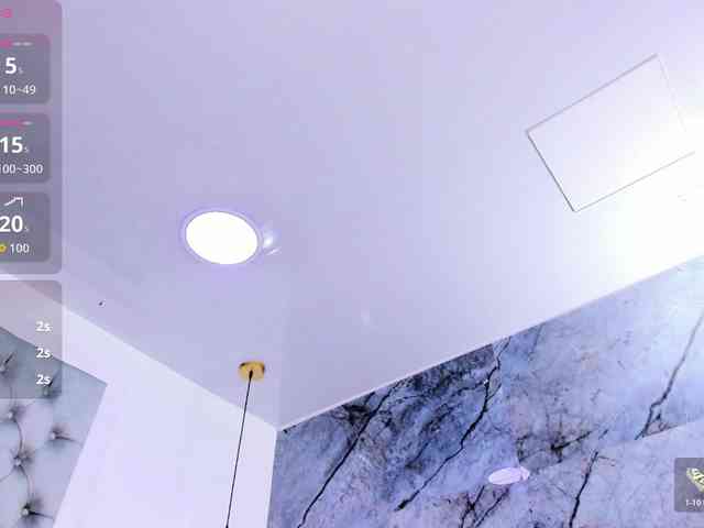 AaliyahBeller webcam