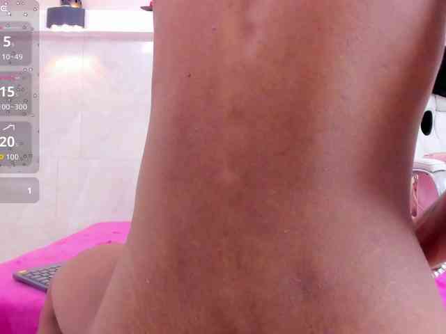 AaliyahBeller webcam