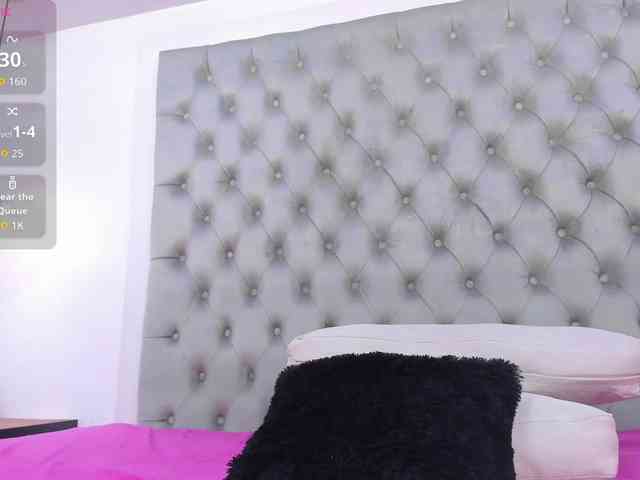 AaliyahBeller webcam