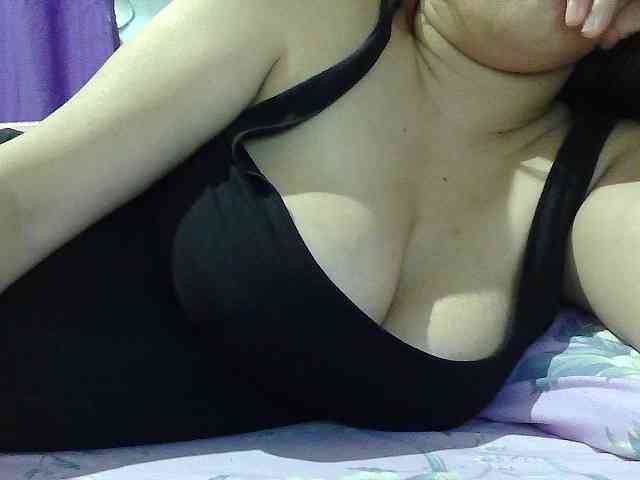 sweetinasia webcam