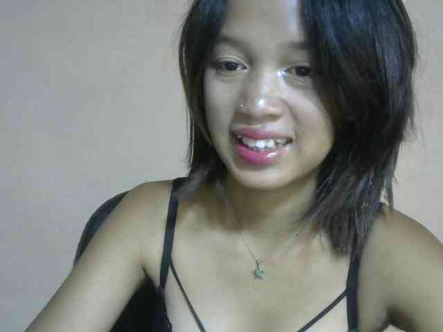 Laura1881 webcam