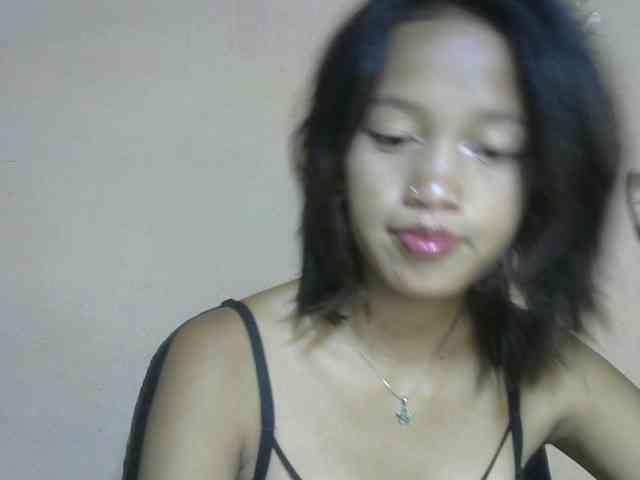 Laura1881 webcam