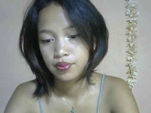 Laura1881 webcam