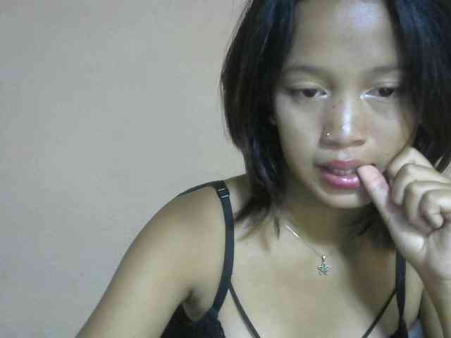 Laura1881 webcam