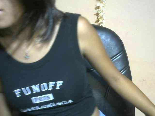 Laura1881 webcam