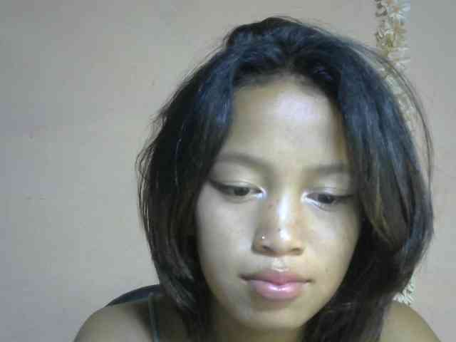 Laura1881 webcam