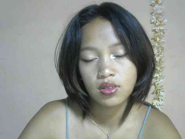 Laura1881 webcam