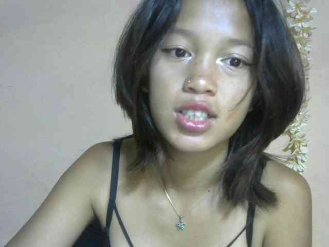 Laura1881 webcam