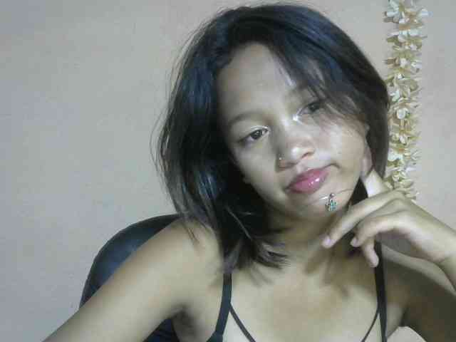 Laura1881 webcam