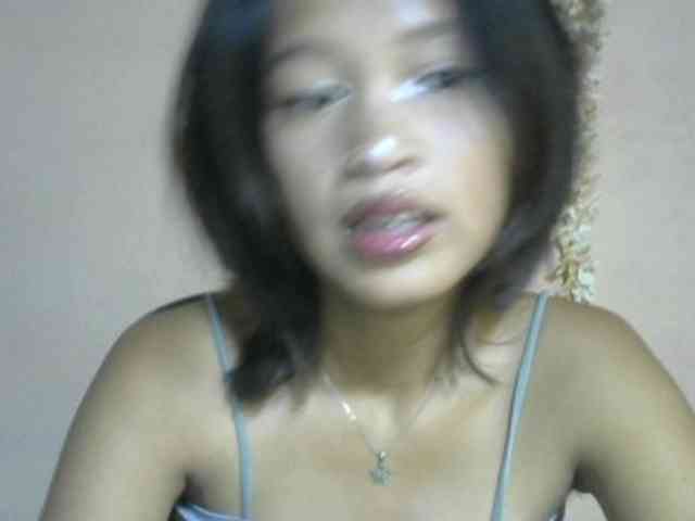 Laura1881 webcam