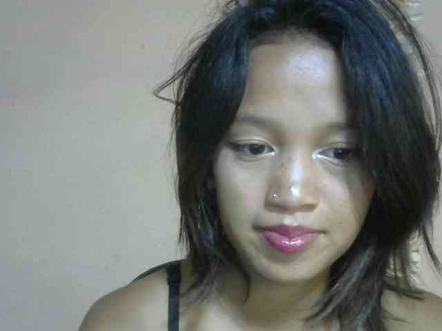Laura1881 webcam