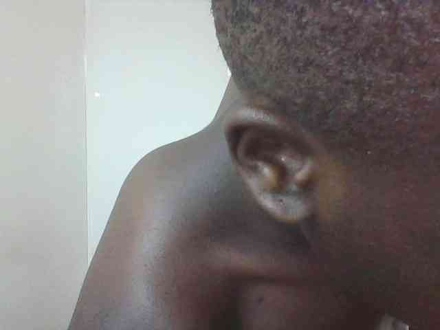 Petitegoddess webcam