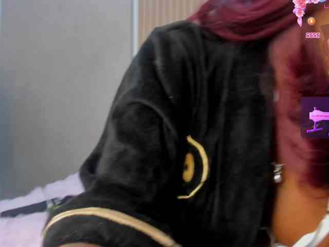 StephanySummer webcam