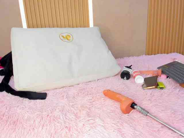 StephanySummer webcam