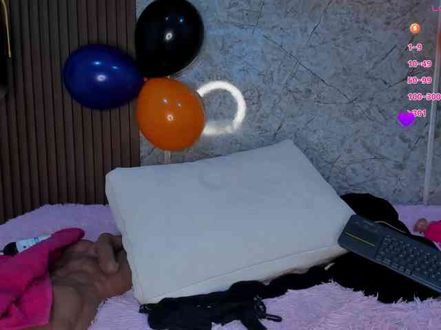 StephanySummer webcam