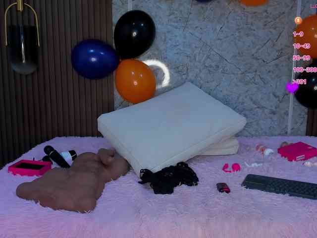 StephanySummer webcam