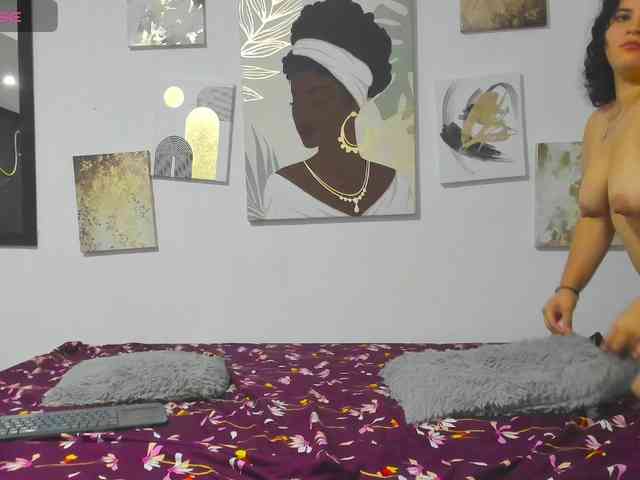 Amelia-Fischer webcam