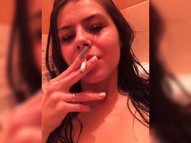 Accedi alla chat con il nickname SexyCouplea SexyCouplea