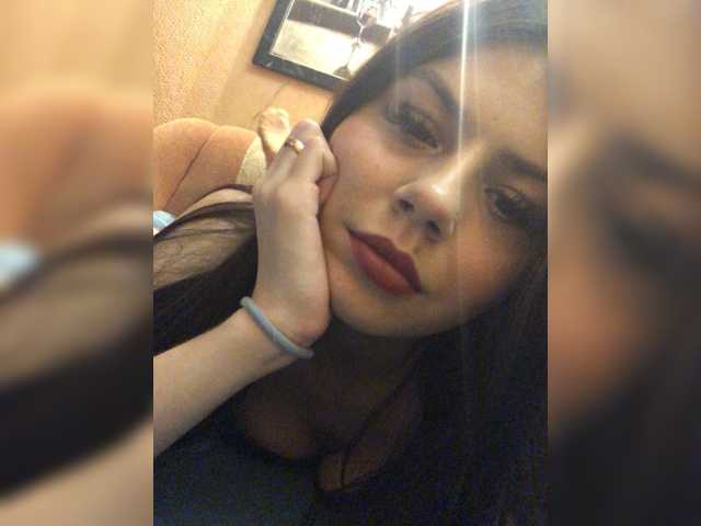 Accedi alla chat con il nickname SexyCouplea SexyCouplea