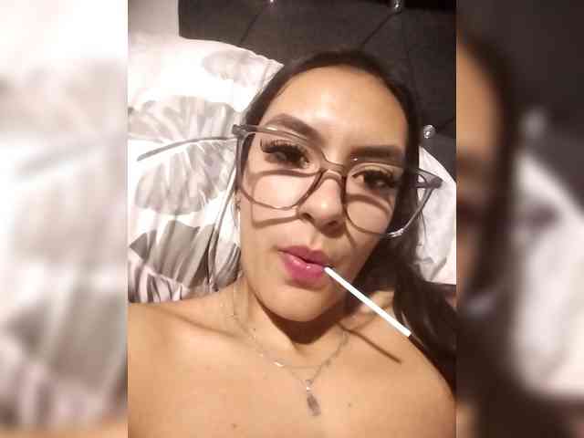 abriana-quintana webcam