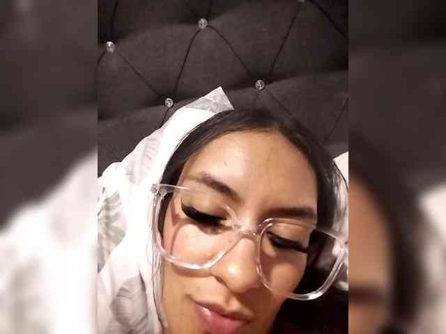 abriana-quintana webcam