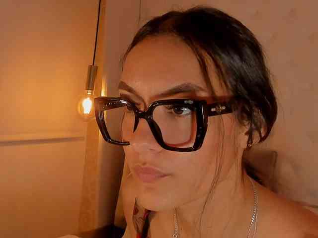 abriana-quintana webcam