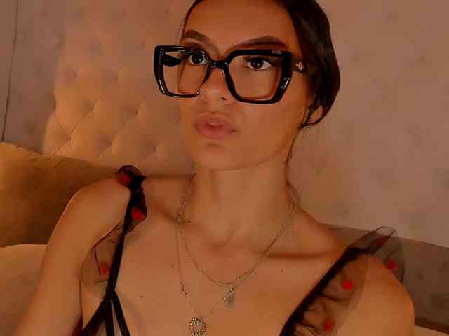 abriana-quintana webcam