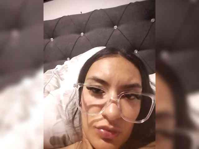 abriana-quintana webcam