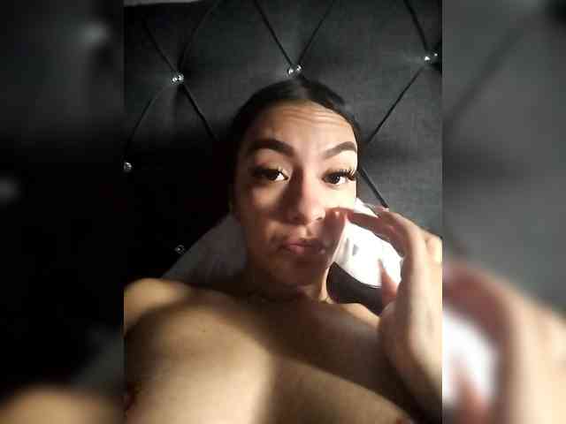 abriana-quintana webcam