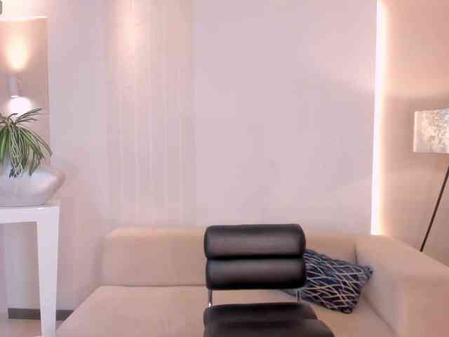 KylieJenkins webcam