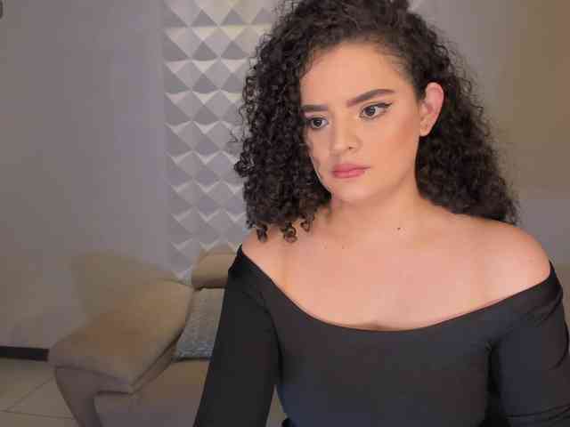 KylieJenkins webcam