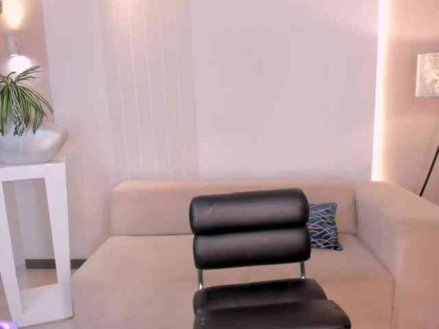 KylieJenkins webcam