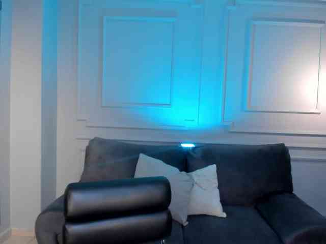 ZoeyWalker webcam