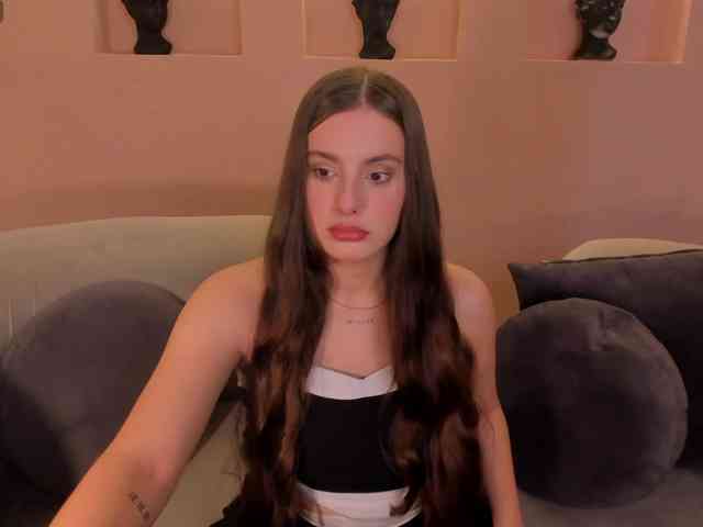 ZoeyWalker webcam