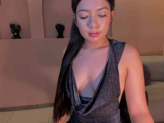 EmilyJohnson1 webcam