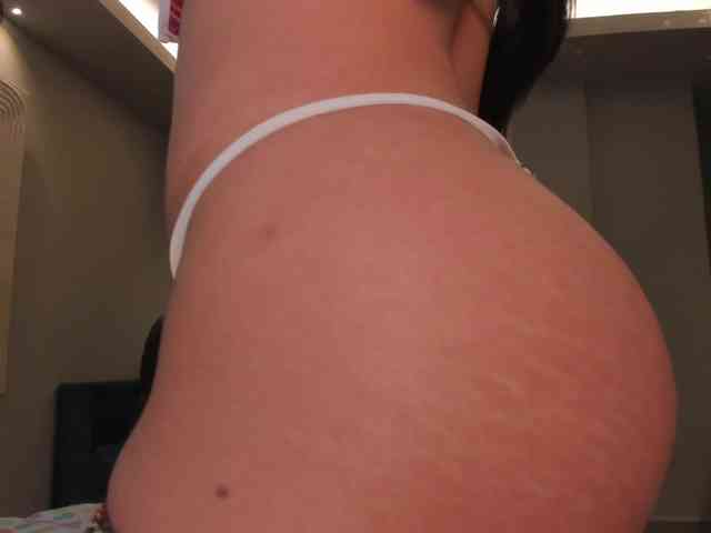 EmilyJohnson1 webcam