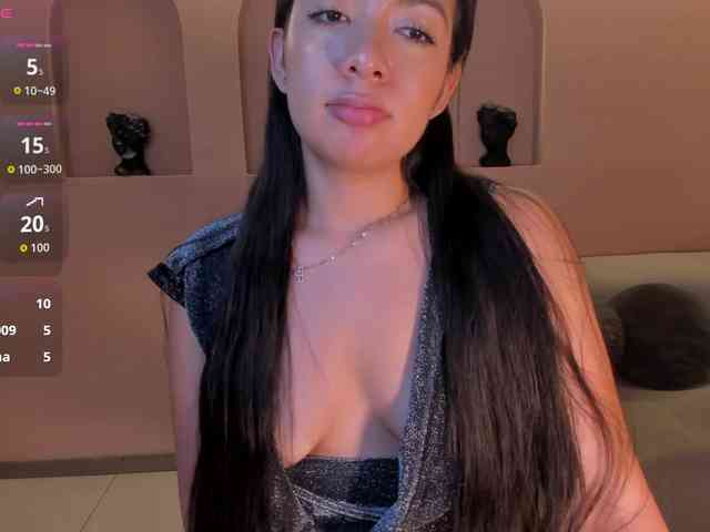 EmilyJohnson1 webcam