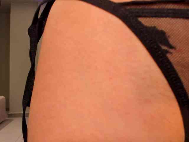 EmilyJohnson1 webcam