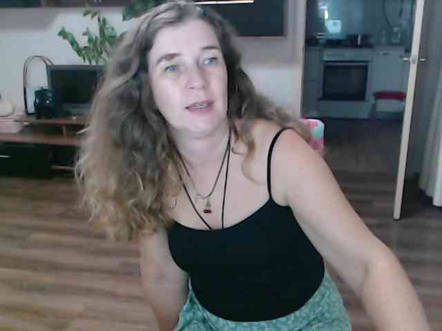 SophiaBoone webcam