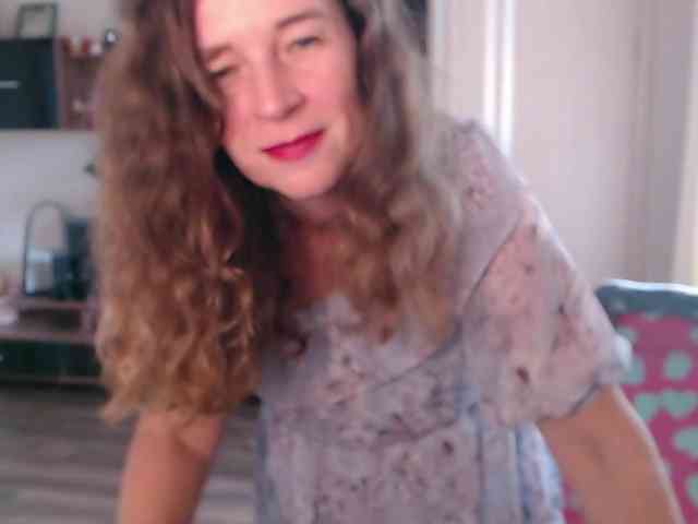 SophiaBoone webcam