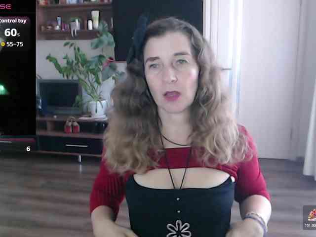 SophiaBoone webcam
