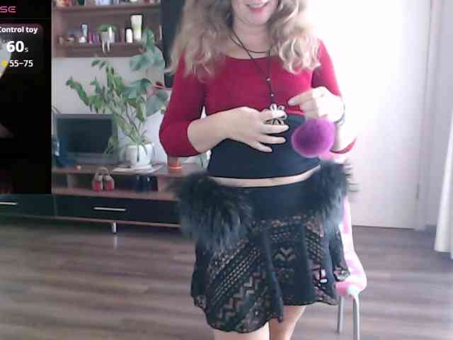 SophiaBoone webcam