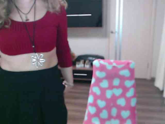 SophiaBoone webcam