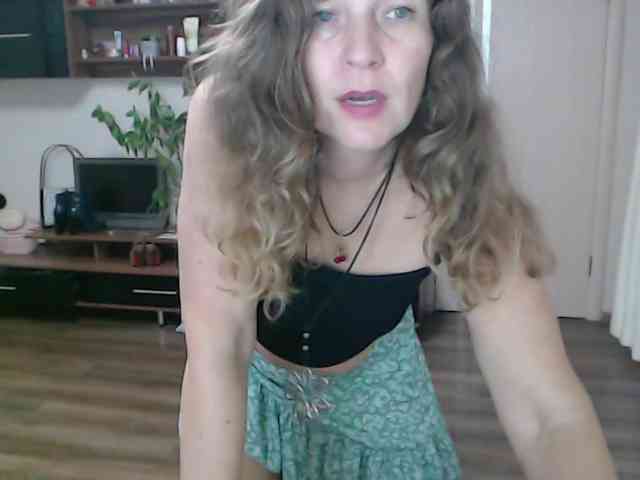 SophiaBoone webcam