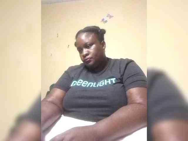 Trapqueen1 webcam