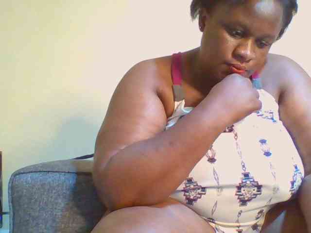 Trapqueen1 webcam
