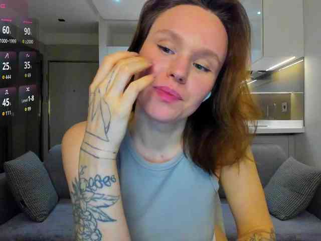 LisaDaniels webcam