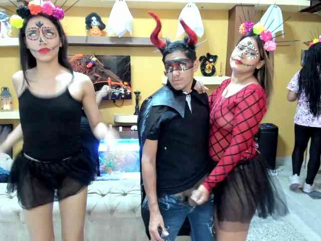 Dirtyandsexybar webcam