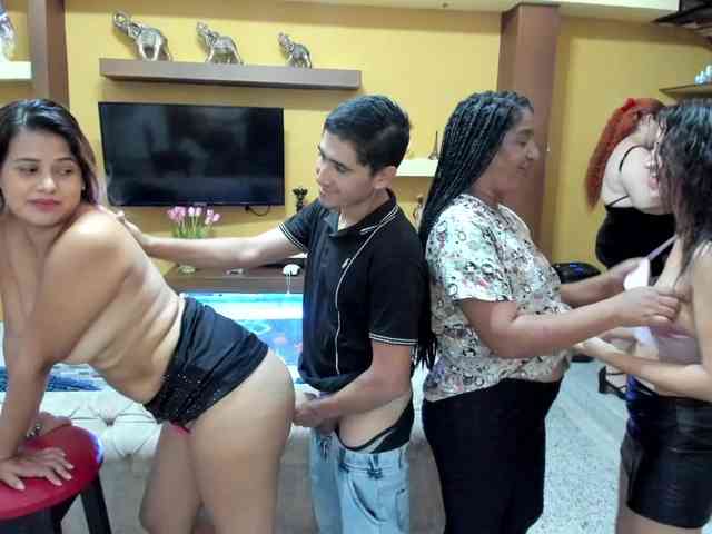 Dirtyandsexybar webcam